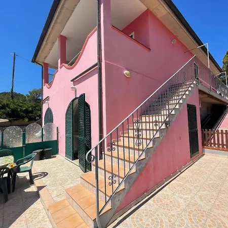 Grazia Capoliveri (Isola d'Elba)